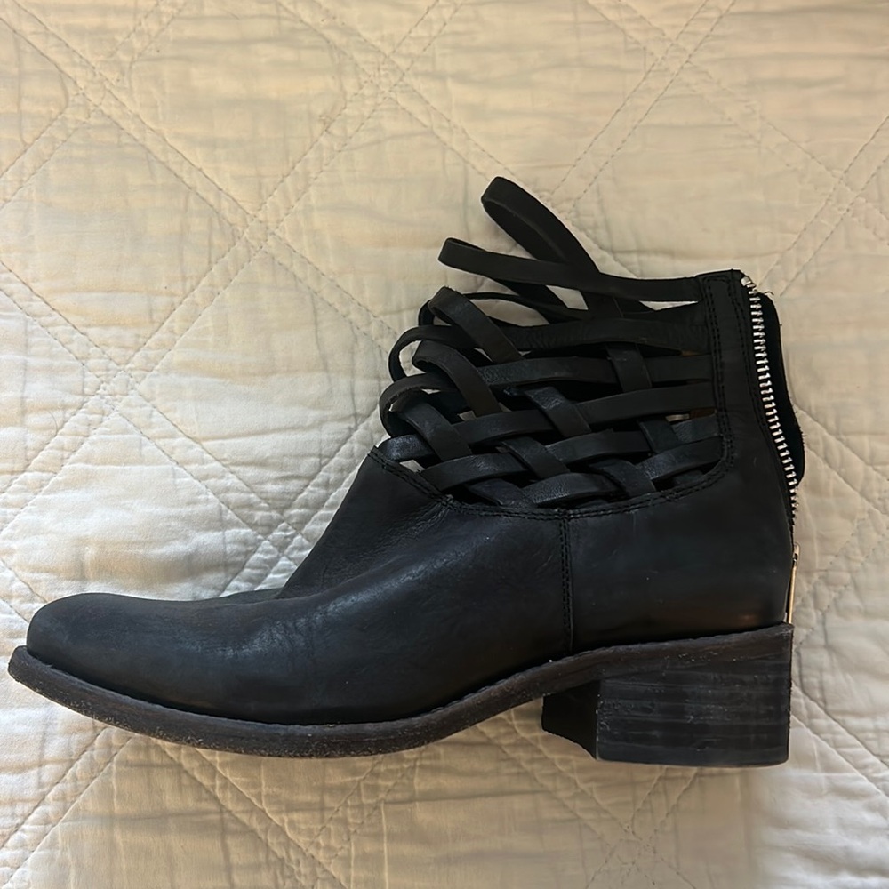 Chocolat Blu Black Distressed Booties